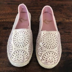 Gold Report espadrille size 12